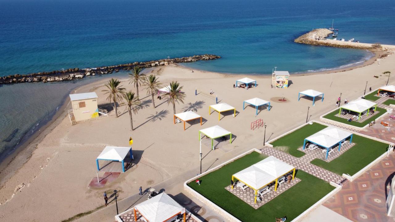 فندق Breezot Yam نهاريّا المظهر الخارجي الصورة
